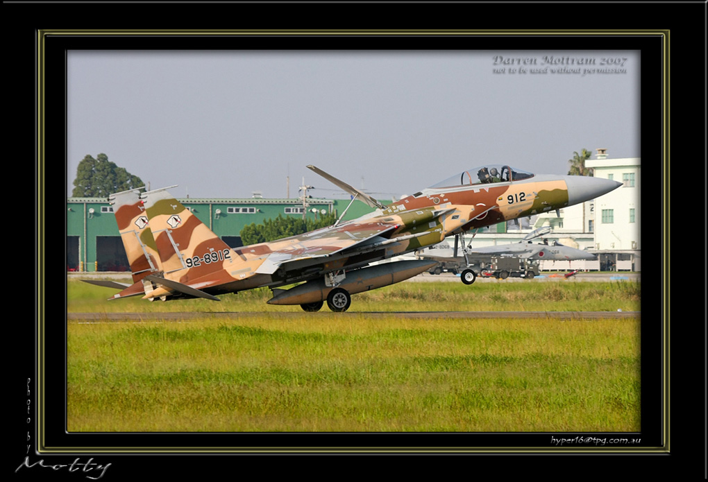 Mottys-Aggressor-F-15-912_2007_10_03_2031-LR-web