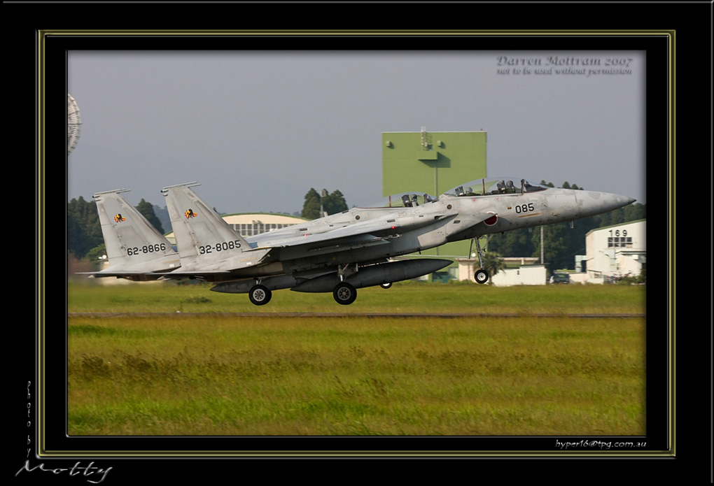 Mottys-F-15-085_2007_10_03_1856-LR-web