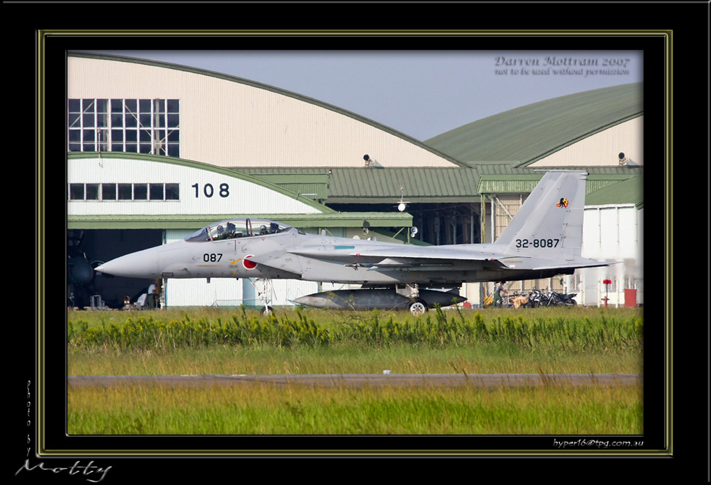 Mottys-F-15-087_2007_10_03_1840-LR-web