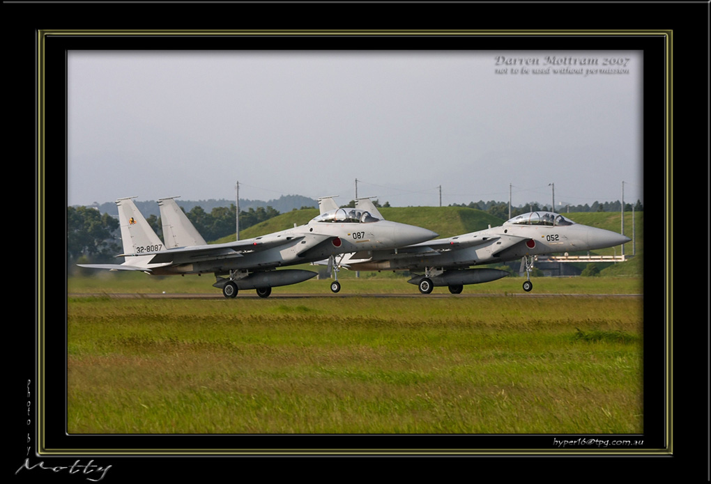 Mottys-F-15-087_2007_10_03_1902-LR-web