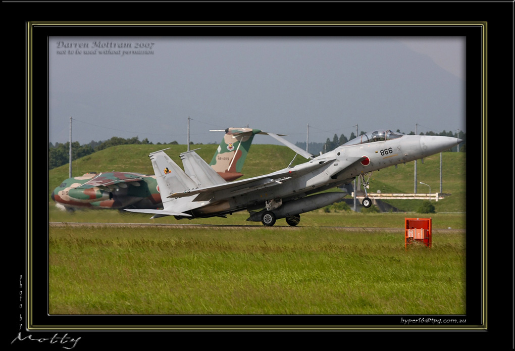 Mottys-F-15-866_2007_10_03_1355-LR-web