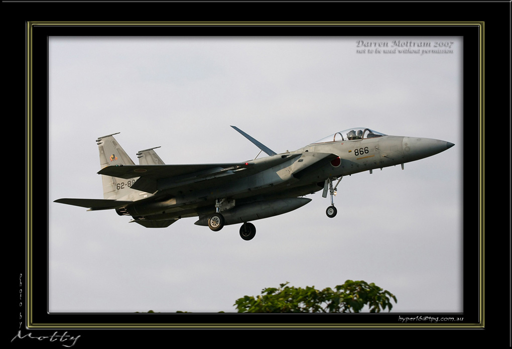 Mottys-F-15-866_2007_10_03_2103-LR-web