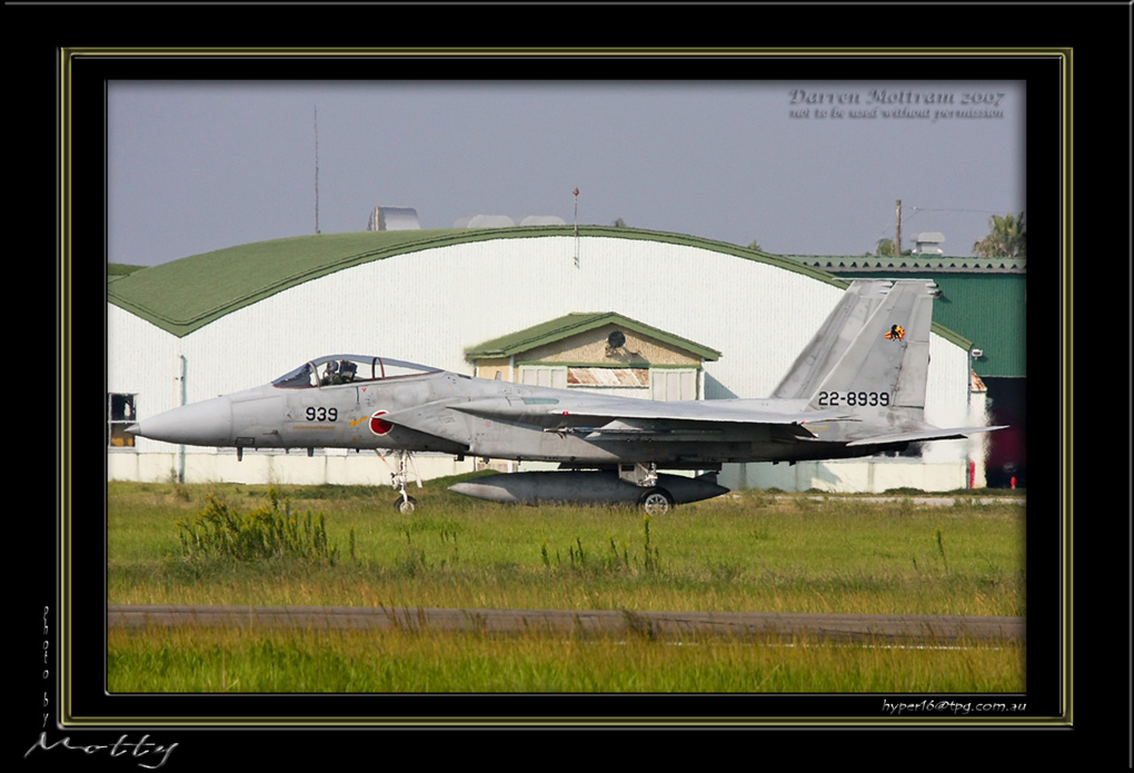 Mottys-F-15-939_2007_10_03_1803-LR-web