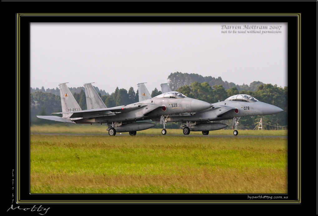 Mottys-F-15-939_2007_10_03_1823-LR-web