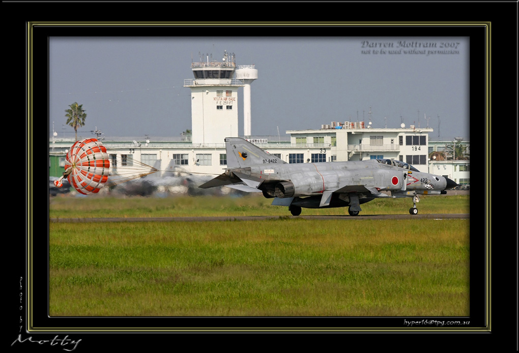 Mottys-F-4EJ-422_2007_10_03_1545-LR-web