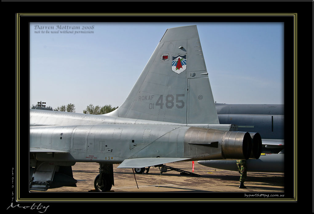 Mottys-ROKAF-F-5E-Details-12_2007_10_07_1277-LR