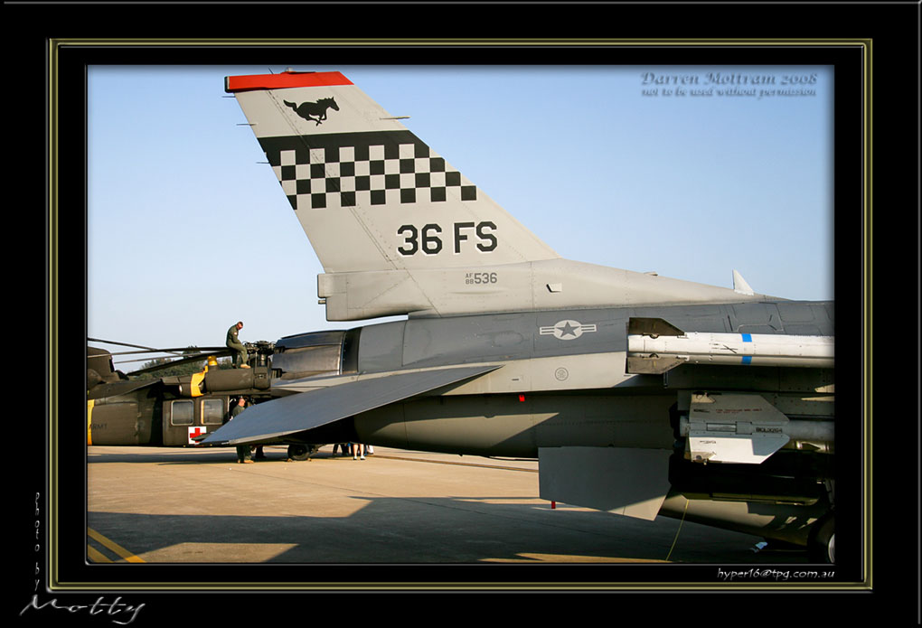 Mottys-F-16C-Details-16_2007_10_06_1961-LR