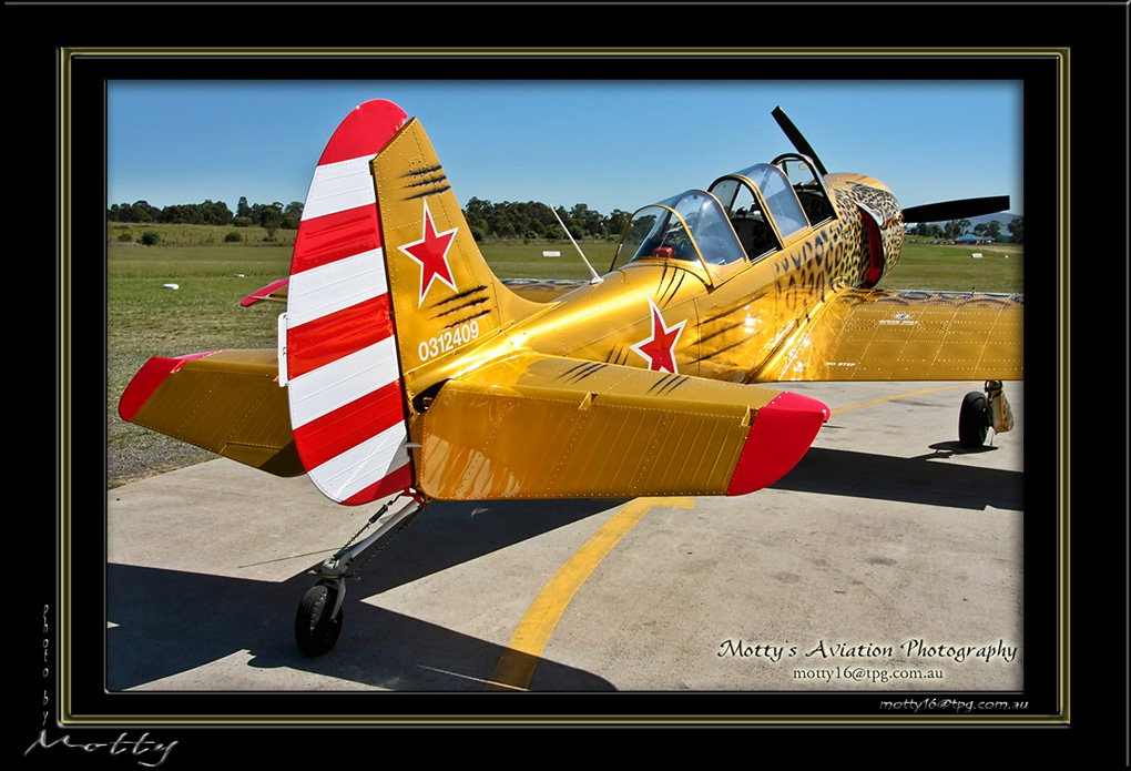 Mottys-YAK-VH-WKO_2008_09_26_4618-LR-1-001