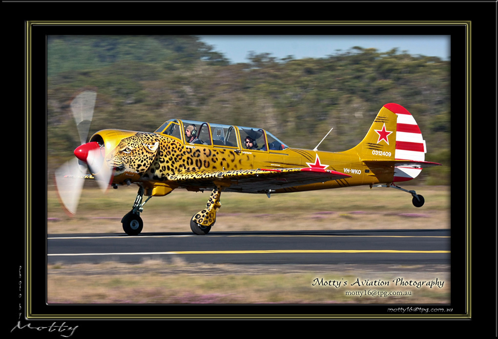 Mottys-YAK-VH-WKO_2008_09_28_8376-LR-1-001