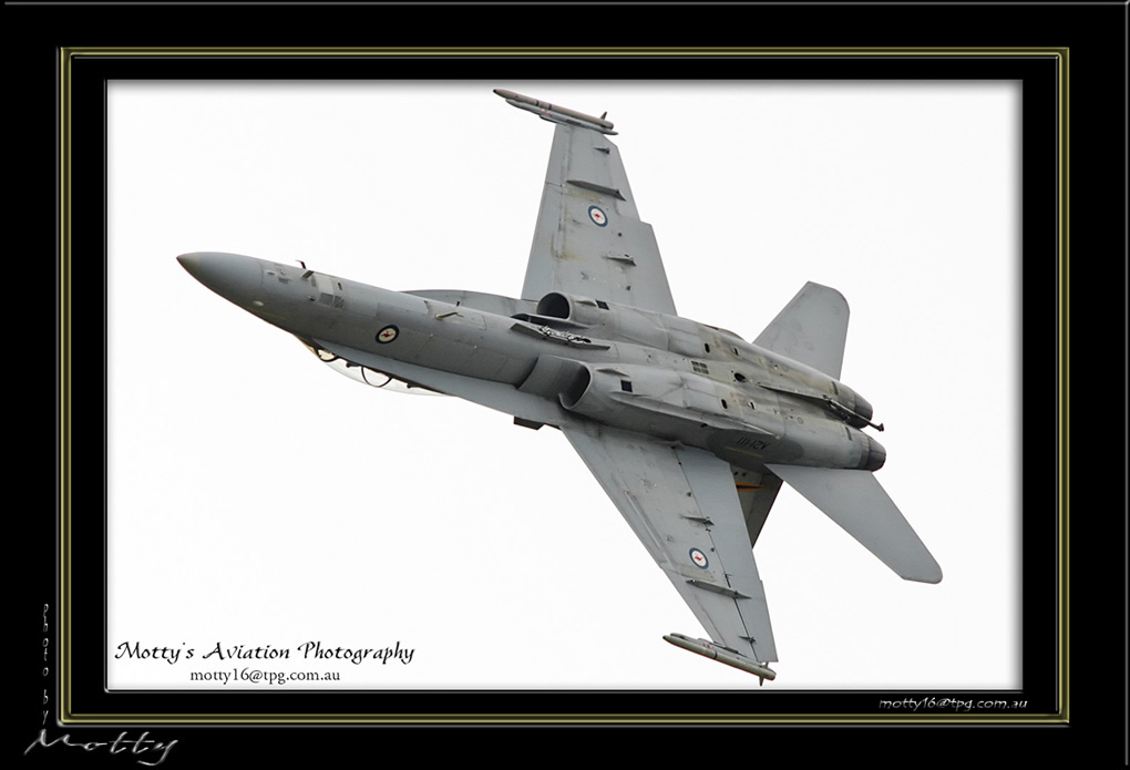 Mottys-Hornet-A21-111-2008_10_26_2042-LR-1-001