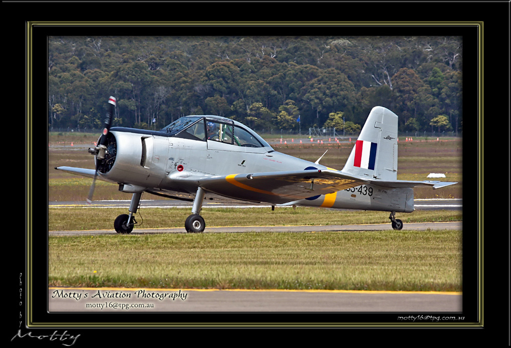 Mottys-Winjeel-VH-FTS-2008_10_26_641-LR-1-001